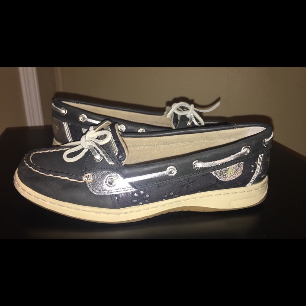 Sperrys Topsider- Size 7.5